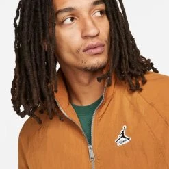 Εξοδος 🔥 Αντιανεμικά Μπουφάν Jordan Warm Up Ανδρικό Αντιανεμικό Μπουφάν DESERT BRONZE 💯 -Jordan Κατάστημα jordan m j ess stmt warmup jkt 2