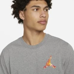 Πολύ καλή προσφορά 🎉 T-Shirts | Μπλούζα κοντό μανίκι Jordan Jumpman 3D Ανδρικό T-Shirt CARBON HEATHER/LIGHT CURRY ✔️ -Jordan Κατάστημα jordan m j jmpmn 3d ss crew 2