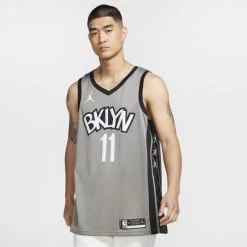 Αγορά 💯 Εμφανίσεις Jordan NBA Kyrie Irving Brooklyn Nets Statement Edition Men's Jersey DARK STEEL GREY/BLACK/IRVING KYRIE 🧨