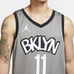 Αγορά 💯 Εμφανίσεις Jordan NBA Kyrie Irving Brooklyn Nets Statement Edition Men's Jersey DARK STEEL GREY/BLACK/IRVING KYRIE 🧨 10 Αγορά 💯 Εμφανίσεις Jordan NBA Kyrie Irving Brooklyn Nets Statement Edition Men's Jersey DARK STEEL GREY/BLACK/IRVING KYRIE 🧨 -Jordan Κατάστημα nike bkn m swgmn jsy stmt 20 4